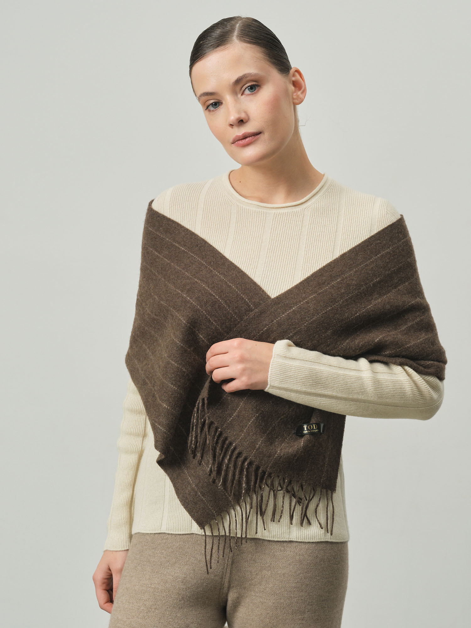 Шарф из шерсти в полоску 01218 коричневый